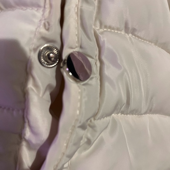 Cream fitted puff coat/ very slim fit / size small/ worn once/ true to size - Picture 3 of 5